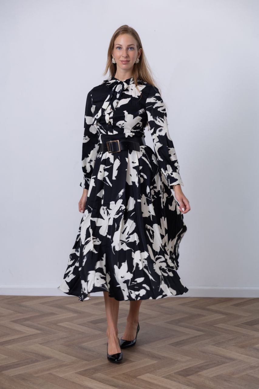 שמלת בלייק אנד וויט